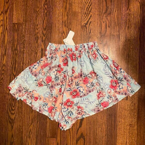 New three days shorts  - Picture 4 of 5